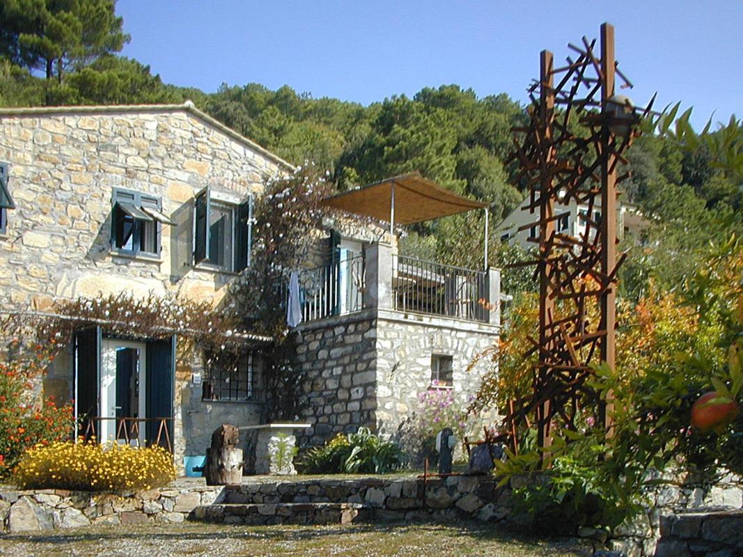 Cottage La Casa Del Pittore Reggimonti Εξωτερικό φωτογραφία