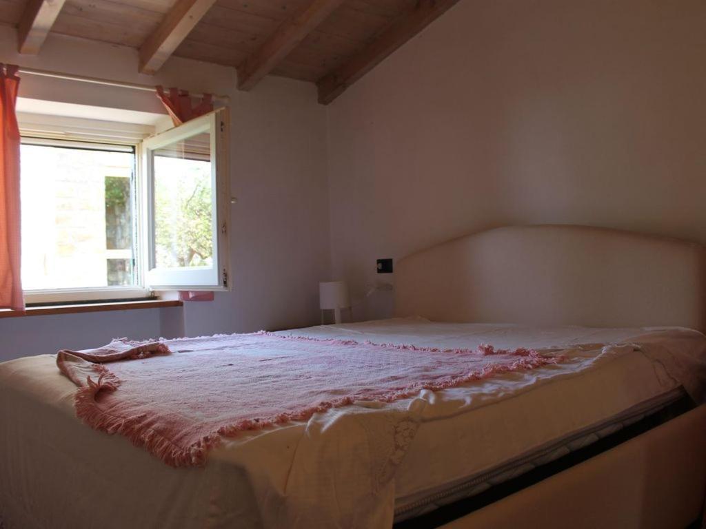 Cottage La Casa Del Pittore Reggimonti Εξωτερικό φωτογραφία