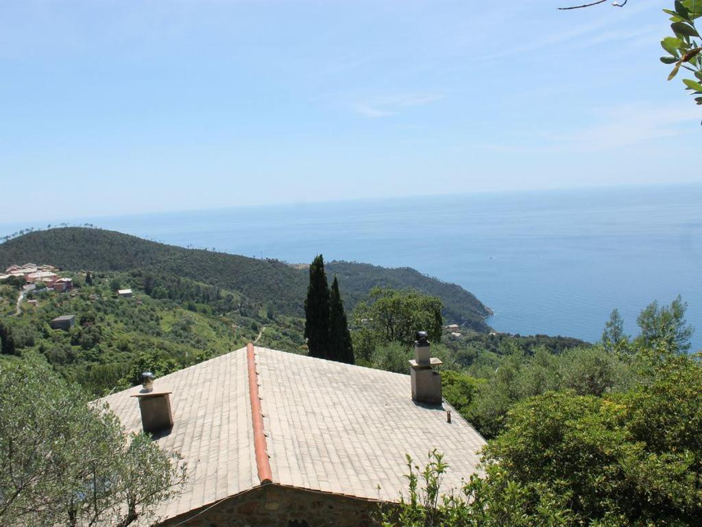 Cottage La Casa Del Pittore Reggimonti Εξωτερικό φωτογραφία